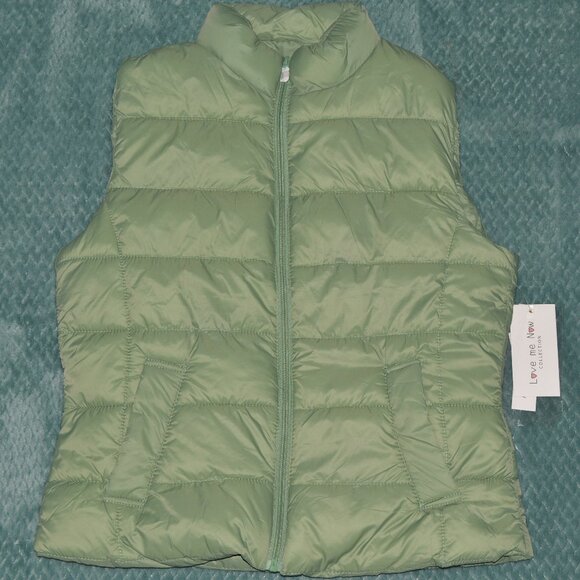 Love Me Now | Green Puffer Vest - Picture 1 of 6